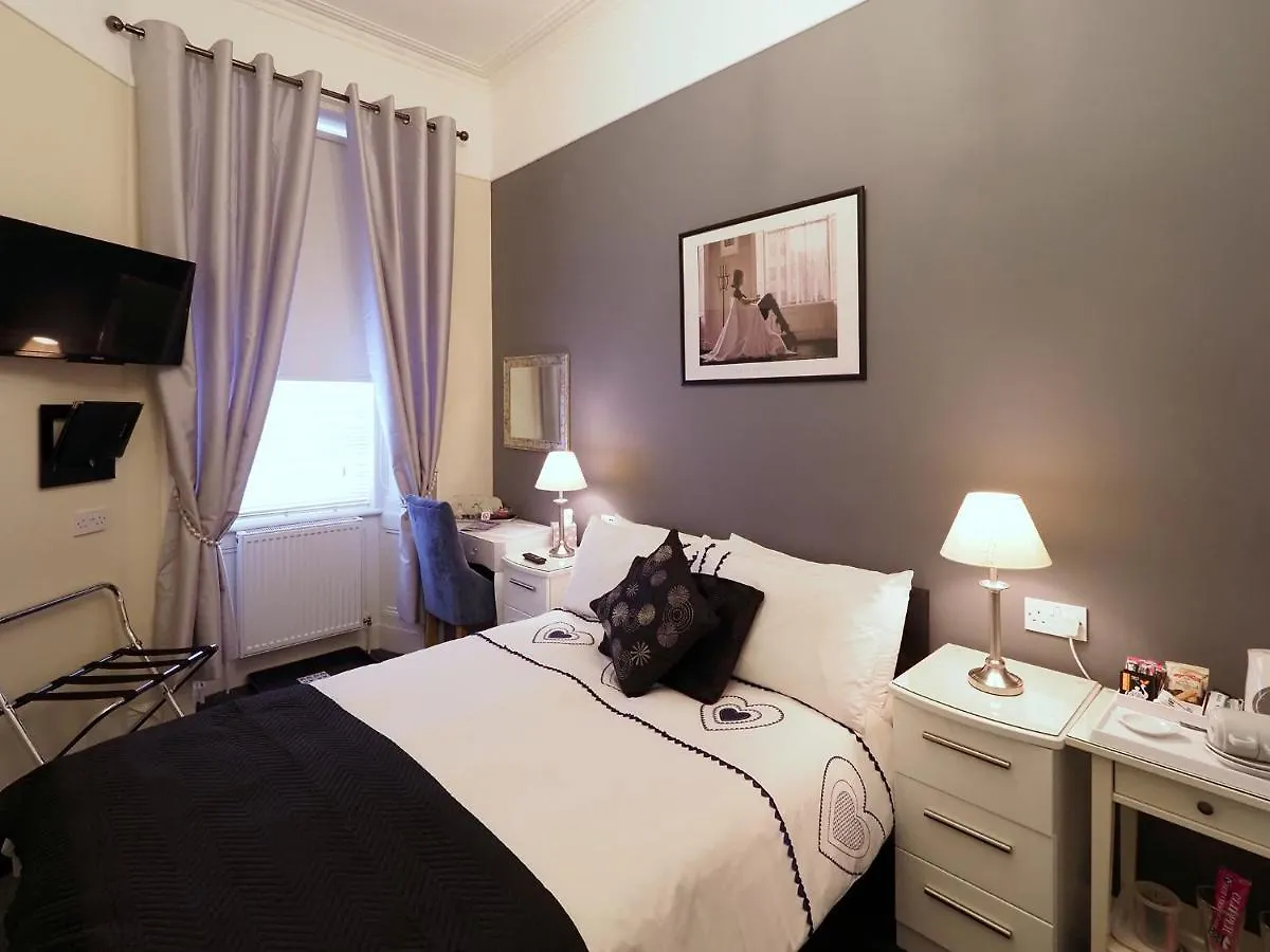 Browns Bed And Breakfast Edinburgh